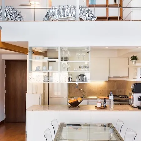 Architect-designed Loft In A Historic Hilltop Neighborhood Apartment *