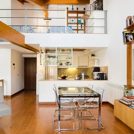 Architect-designed Loft In A Historic Hilltop Neighborhood Apartment
