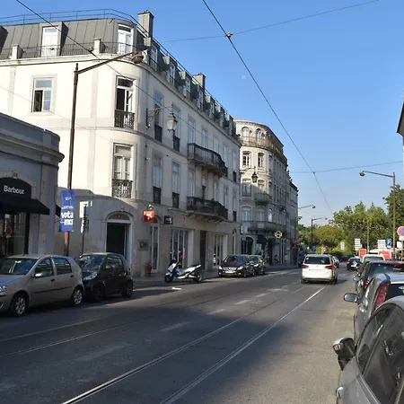 Architect-designed Loft In A Historic Hilltop Neighborhood * リスボン