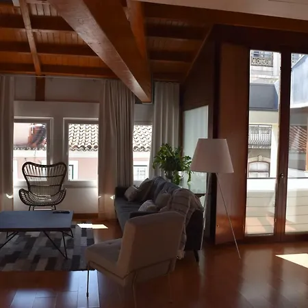 アパート Architect-designed Loft In A Historic Hilltop Neighborhood *