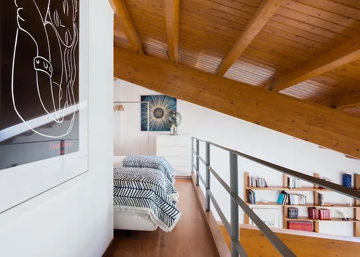 Architect-designed Loft In A Historic Hilltop Neighborhood