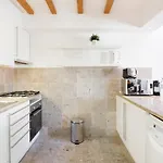 Architect-designed Loft In A Historic Hilltop Neighborhood
