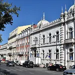Architect-designed Loft In A Historic Hilltop Neighborhood Διαμέρισμα Lisboa
